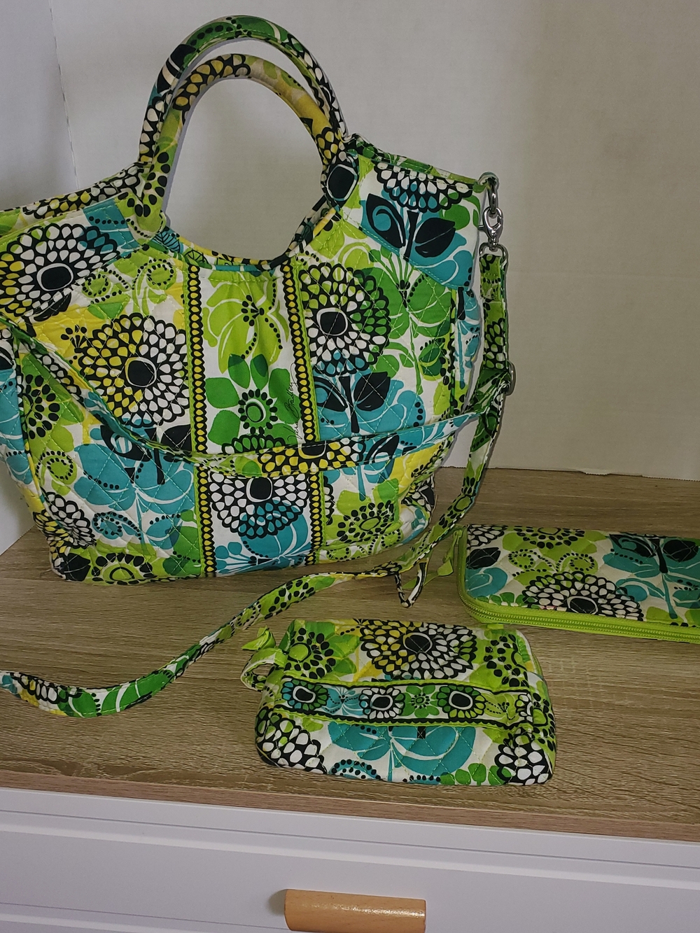 Vera Bradley Limes Up Tote With Accessories